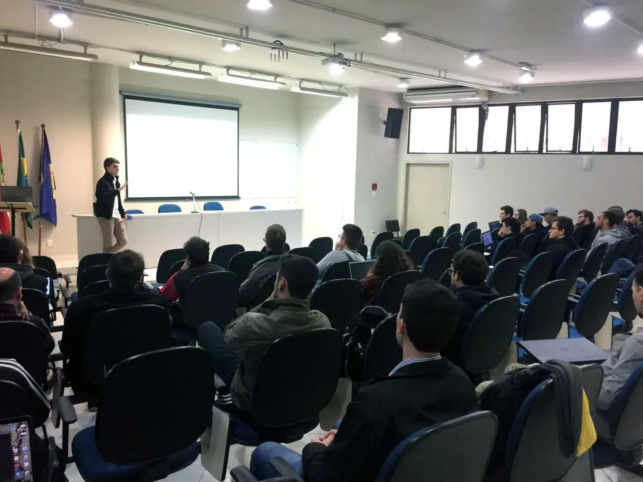 Demos uma aula na UFSC sobre Integração de Dados!